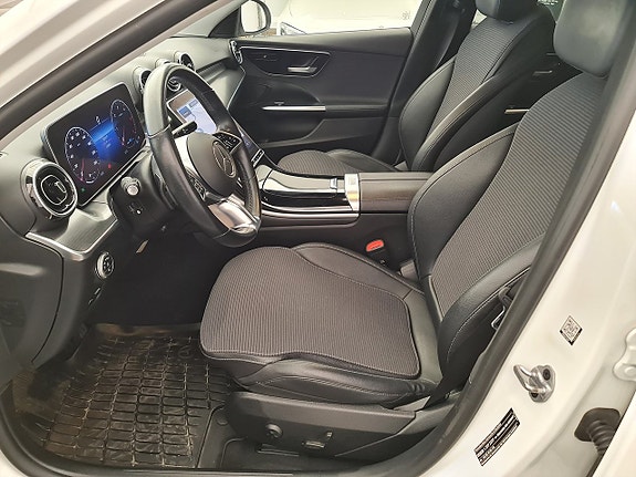 Mercedes-Benz C220 16 of 28
