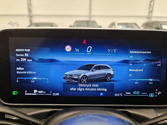 Mercedes-Benz C220 28 of 28