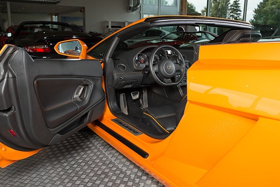 Lamborghini Gallardo 7 of 23