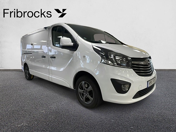 Opel Vivaro 7 of 12
