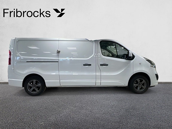Opel Vivaro 6 of 12