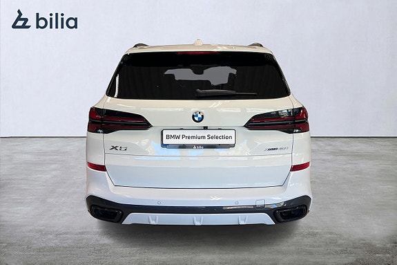 BMW X5 4 of 5