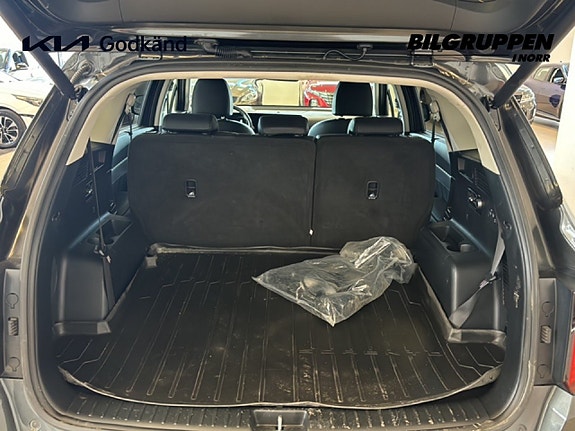 Kia Sorento 14 of 17