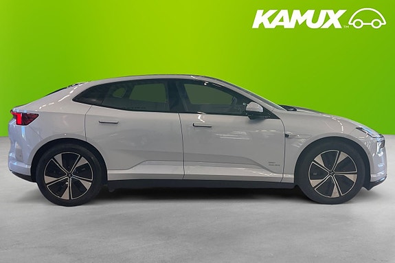 Polestar 4 2 of 5