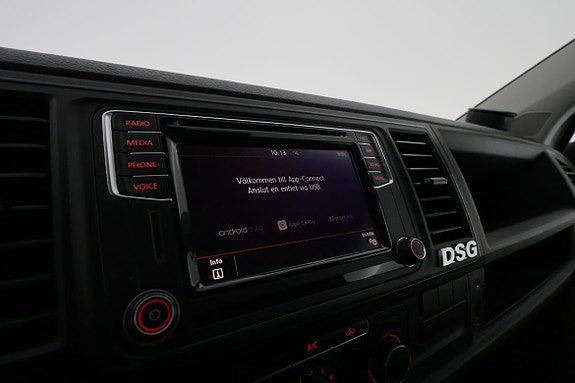 Volkswagen Transporter 18 of 22