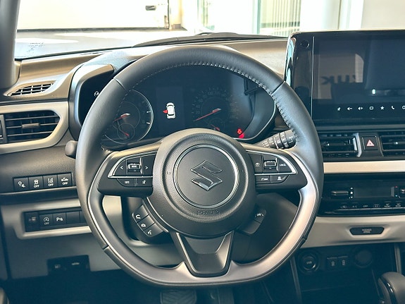 Suzuki Swift 9 of 21