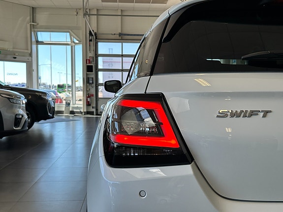 Suzuki Swift 15 of 21