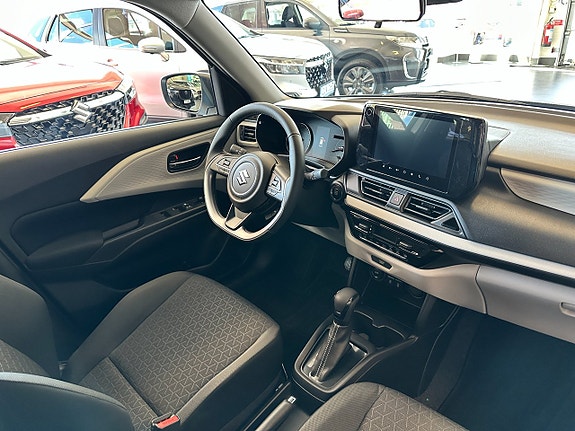 Suzuki Swift 12 of 21