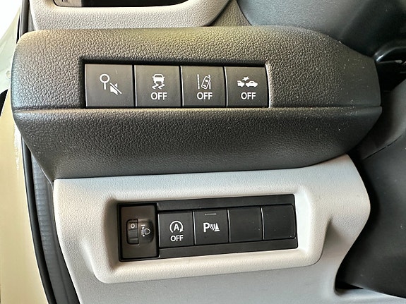 Suzuki Swift 21 of 21