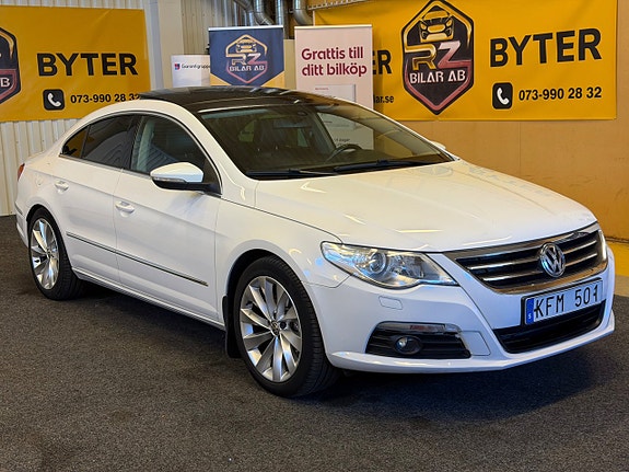 Volkswagen Passat CC 3 of 5