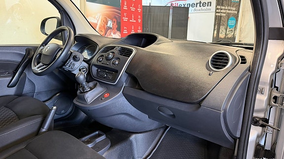 Renault Kangoo Express 13 of 16