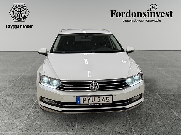 Volkswagen Passat 6 of 13