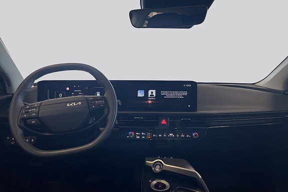 Kia EV6 6 of 13