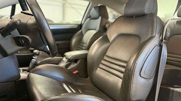 Peugeot 407 16 of 19