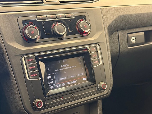 Volkswagen Caddy 14 of 16
