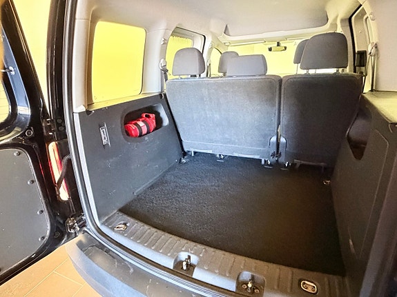 Volkswagen Caddy 12 of 16