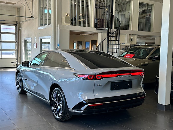 Mazda 6e 3 of 5
