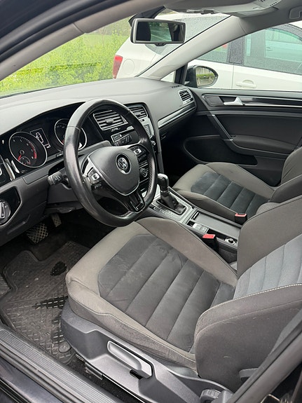 Volkswagen Golf VII 4 of 5