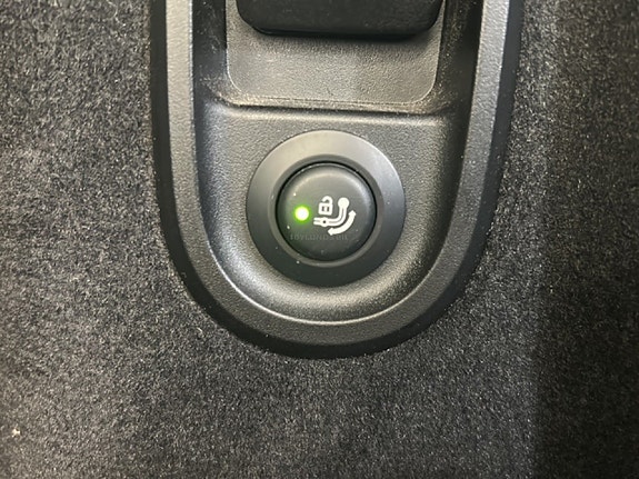 BMW 530e 11 of 18