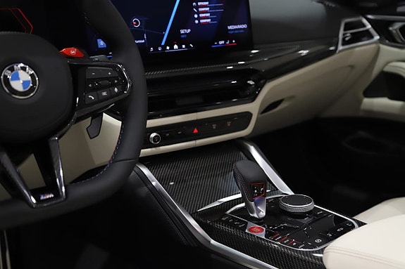 BMW M4 8 of 13