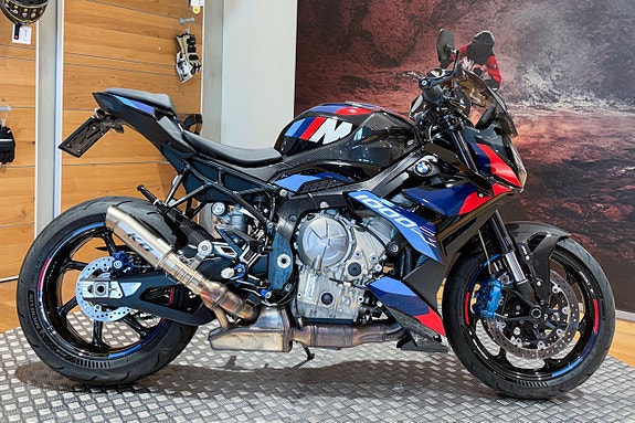BMW M 1000 R Competition |KO lightning|Carbon pack |Mcarbon wheels|Serviceavtal|