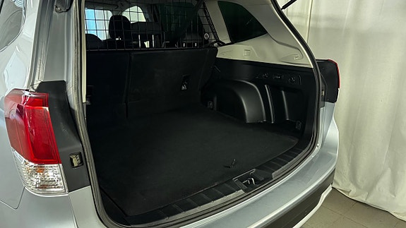 Subaru Forester 10 of 24