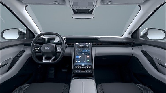 Ford Explorer 9 of 11