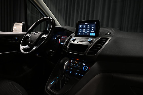 Ford Transit Connect 28 of 29