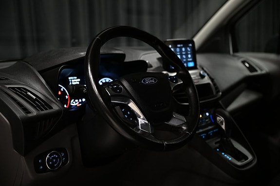 Ford Transit Connect 18 of 29