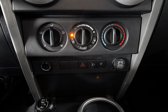 Jeep Wrangler 13 of 20