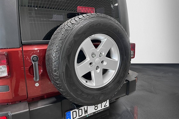 Jeep Wrangler 17 of 20