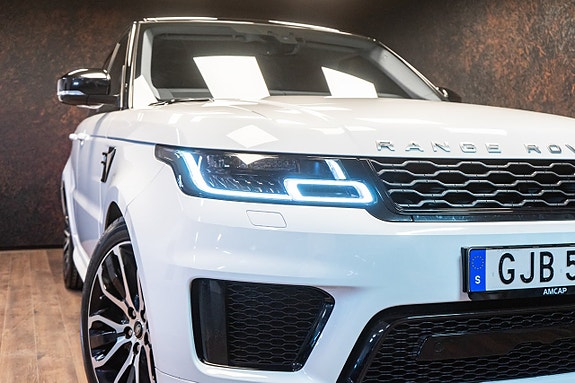 Land Rover Range Rover Sport 4 of 5