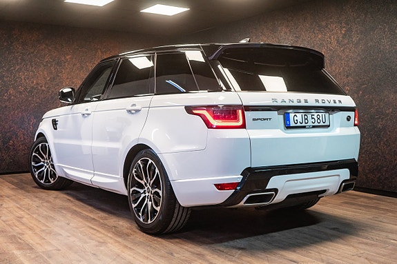 Land Rover Range Rover Sport 6 of 30