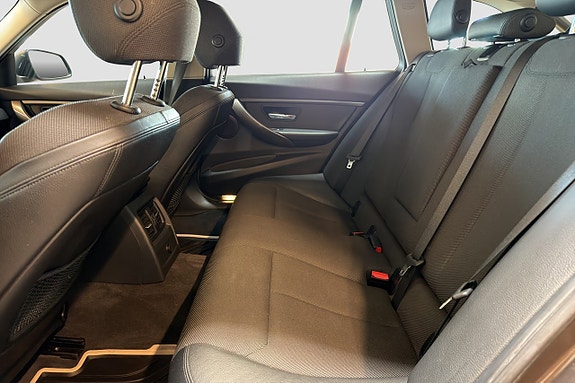 BMW 325d 10 of 16