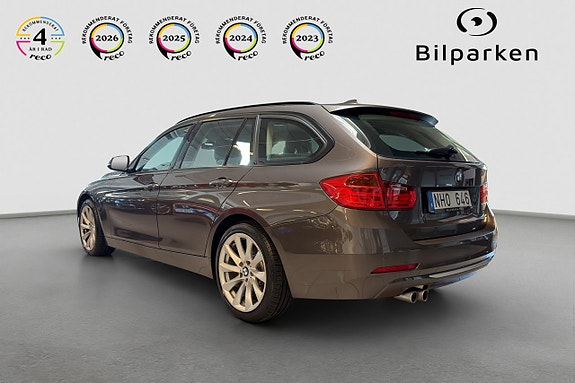 BMW 325d 3 of 5