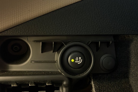 BMW 325d 9 of 16