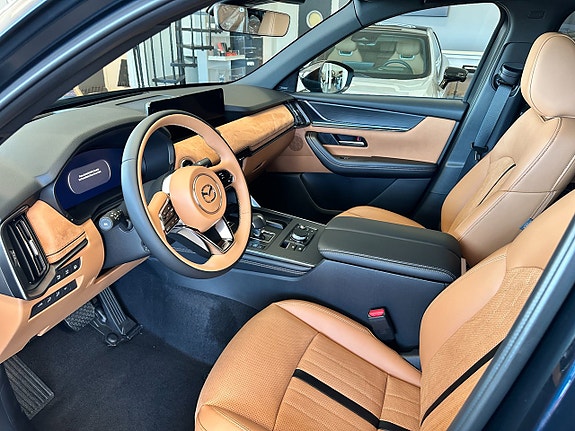 Mazda CX-60 7 of 15