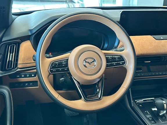 Mazda CX-60 9 of 15