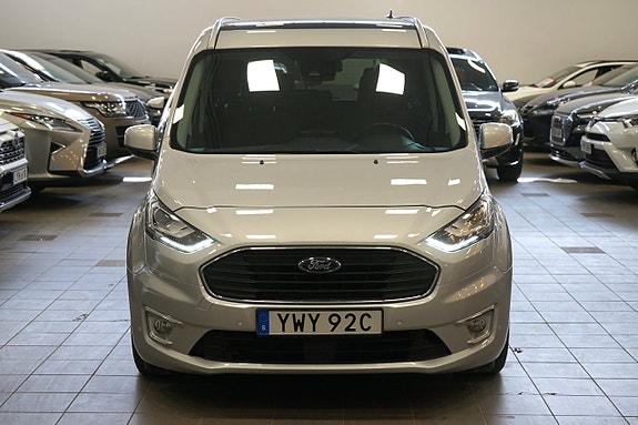Ford Connect Tourneo 5 of 18