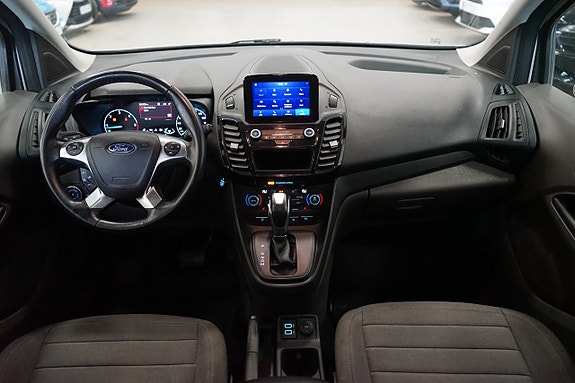 Ford Connect Tourneo 7 of 18