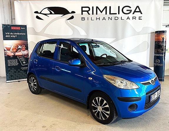 Hyundai i10 2 of 5