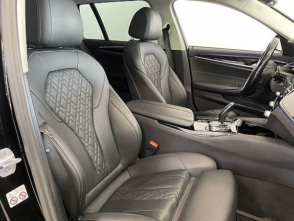 BMW 520 18 of 24