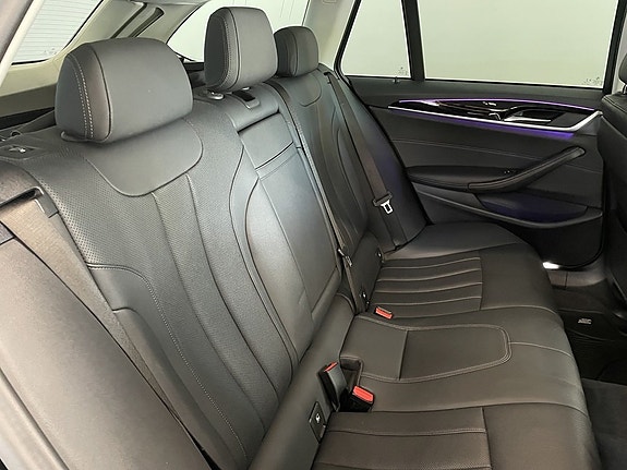 BMW 520 12 of 24