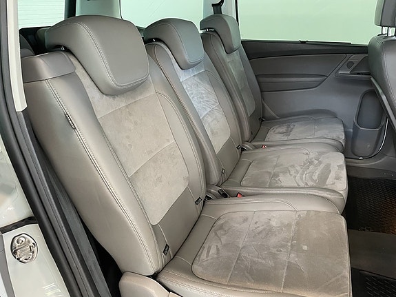 Volkswagen Sharan 14 of 27