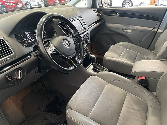 Volkswagen Sharan 12 of 27