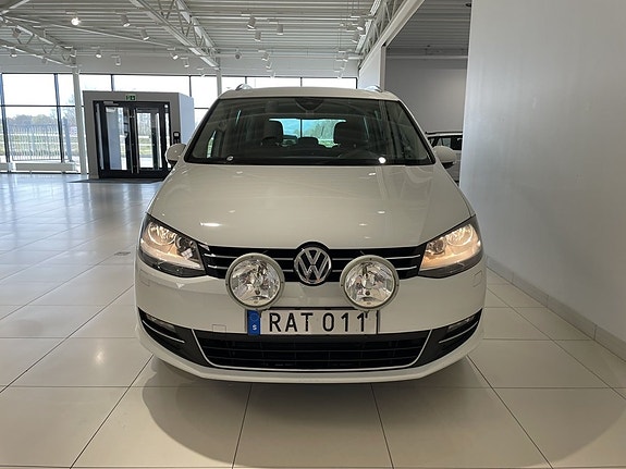 Volkswagen Sharan 3 of 5