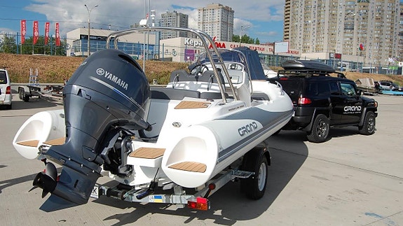 Grand GL 580 BE -26 Yamaha F 115 LB -26 23 of 30