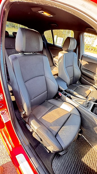 BMW 120i 6 of 7