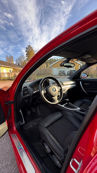 BMW 120i 7 of 7