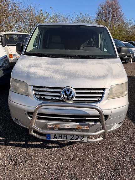 Volkswagen Transporter 4 of 5